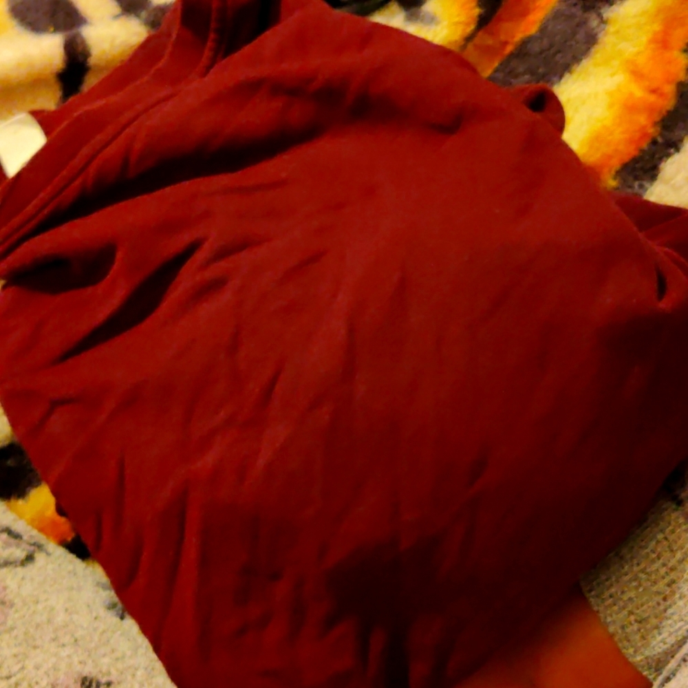 Deep purple\Burgundy sweater